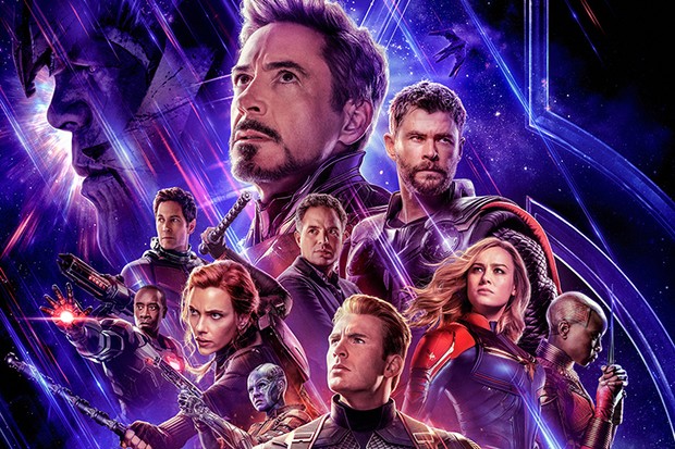 The+Avnegers+set+their+differences+aside+and+come+together+to+try+to+defeat+Thanos+in+Avengers%3A+Endgame