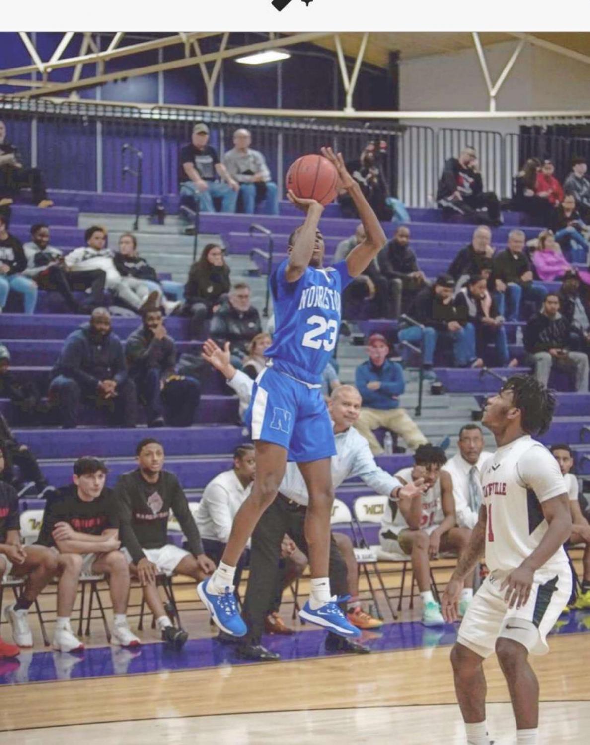 ‘Town Hoops Star Willie Anderson Strives for Greatness – The Wingspan